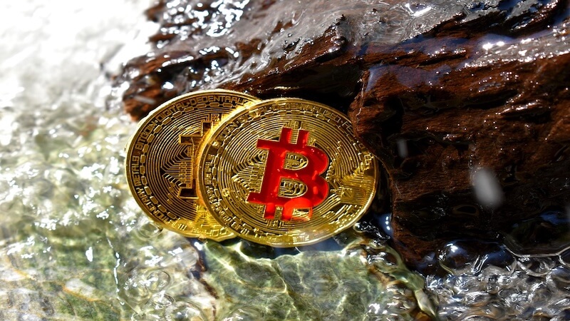 Stratejik Bitcoin Rezervi: Dijital Altın mı, Riskli Bir Hamle mi?